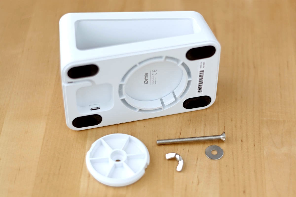 izettle-dock-2-inferiore